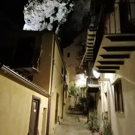 Domunua House Cefalu