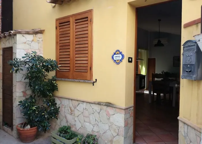 Apartment Domunua House *